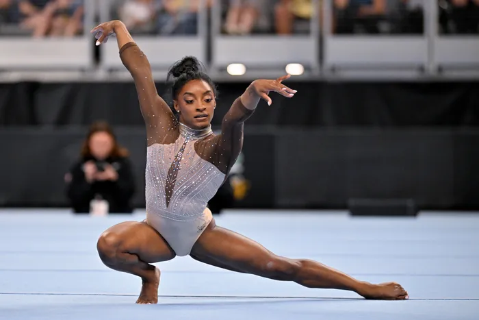 simone biles